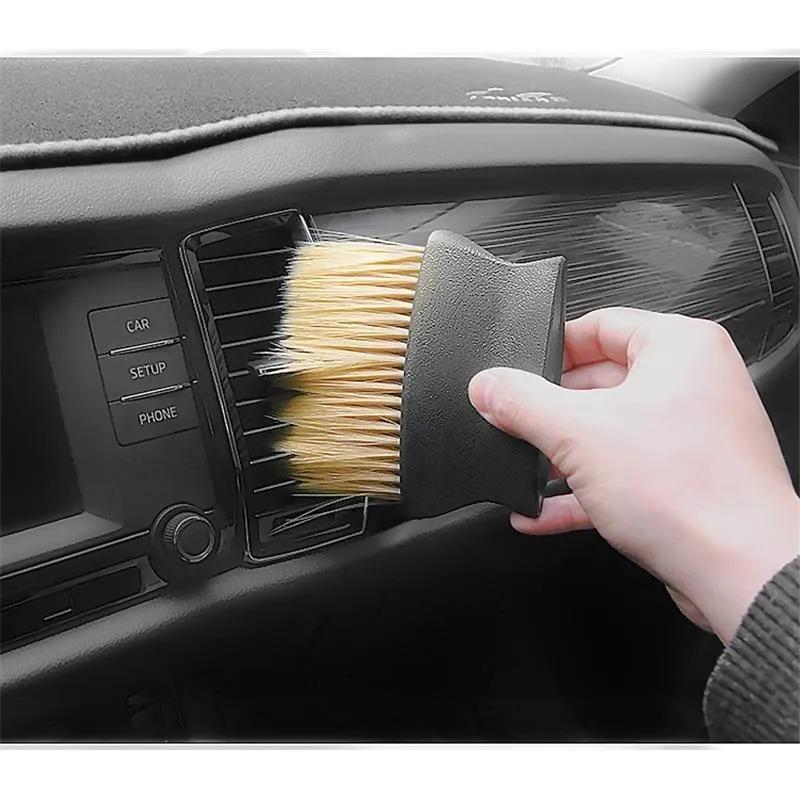 Keep Your Car Dust-With This Air Outlet Cleaning Brush!