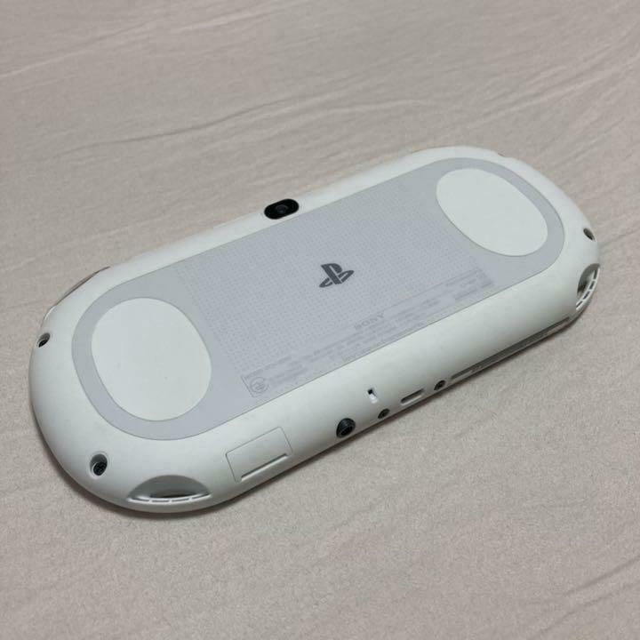 Sony PlayStation PS Vita Slim White PCH-2000 ZA12 w/BOX good Condition