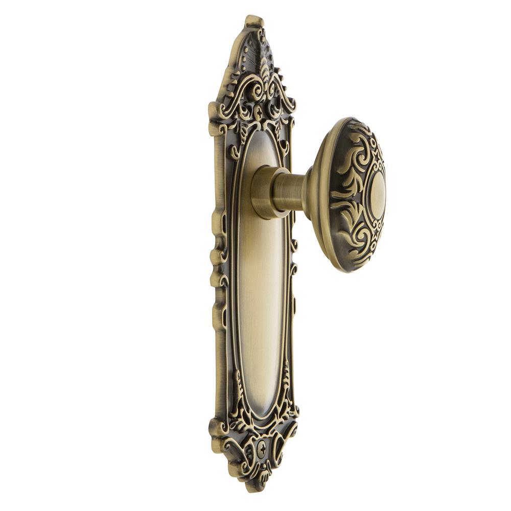 Victorian Plate 2-3/8 in. Backset Antique Brass Privacy Bed/Bath Victorian Door Knob