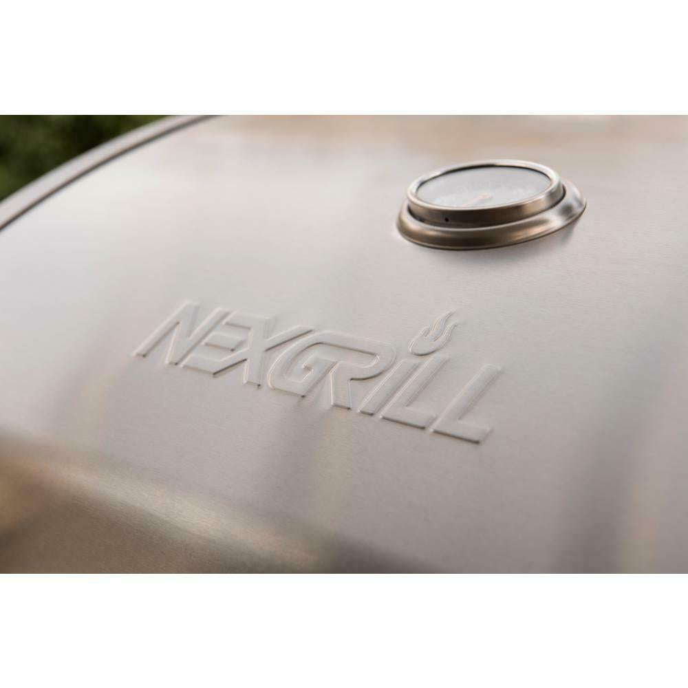 Propane Gas Grill 4-Burner Side Burner   Steel Main Lid Black