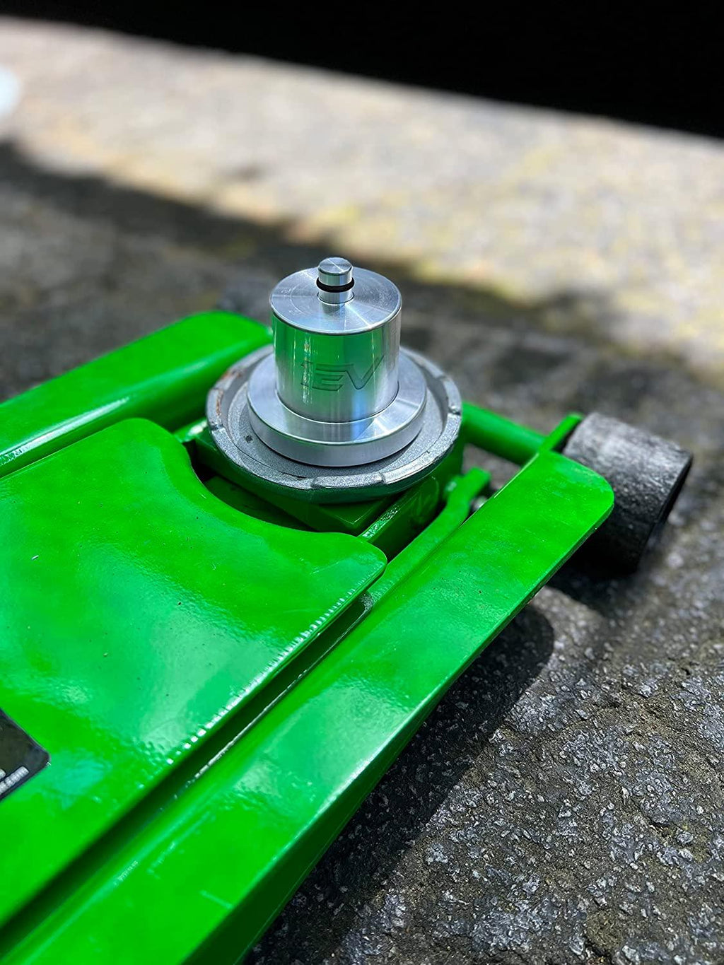 Team 1EV Billet Aluminum Heavy Duty Lifting Jack Pad Pucks for Rivian R1T / R1S (4 Pucks, Include Case)