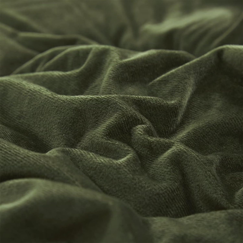 Houseri Velvet Olive Green Duvet Covet King Fluffy Army Green Bedding Flannel Duvet Cover King Size Dark Green Micromink Sherpa Comforter Cover King Warm Blackish Green Fuzzy Duvet Cover King Size