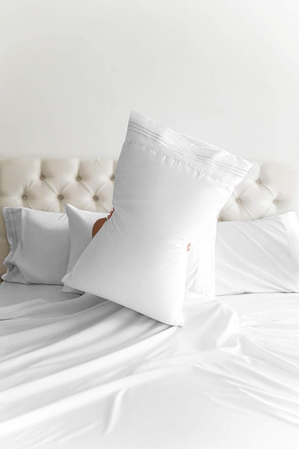 Extra Deep King Sheet Set - 6 Piece Breathable &amp; Cooling Sheets - Hotel Luxury Bed Sheets Set - Easy &amp; Secure Fit - Soft, Wrinkle &amp; Comfy Sheets Set - White Sheet Set w/Extra Deep Pockets