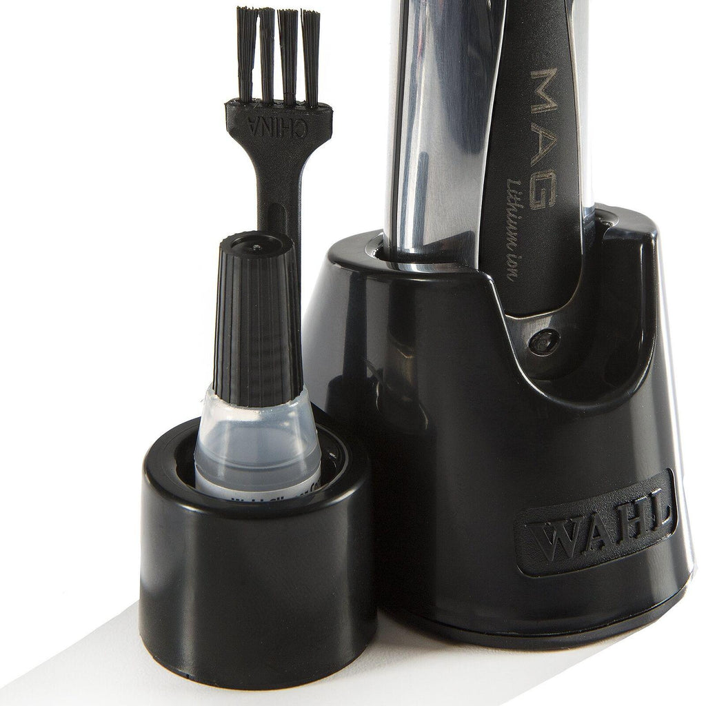 Wahl Professional 8779 Sterling Mag Trimmer - SIlver