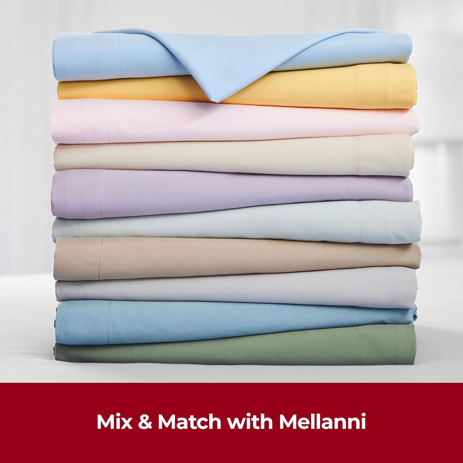 Mellanni Queen Sheet Set - 4 PC Iconic Collection Bedding Sheets &amp; Pillowcases - Hotel Luxury, Extra Soft, Cooling Bed Sheets - Deep Pocket up to 16" - Wrinkle, Fade, Stain Resistant (Queen, White)