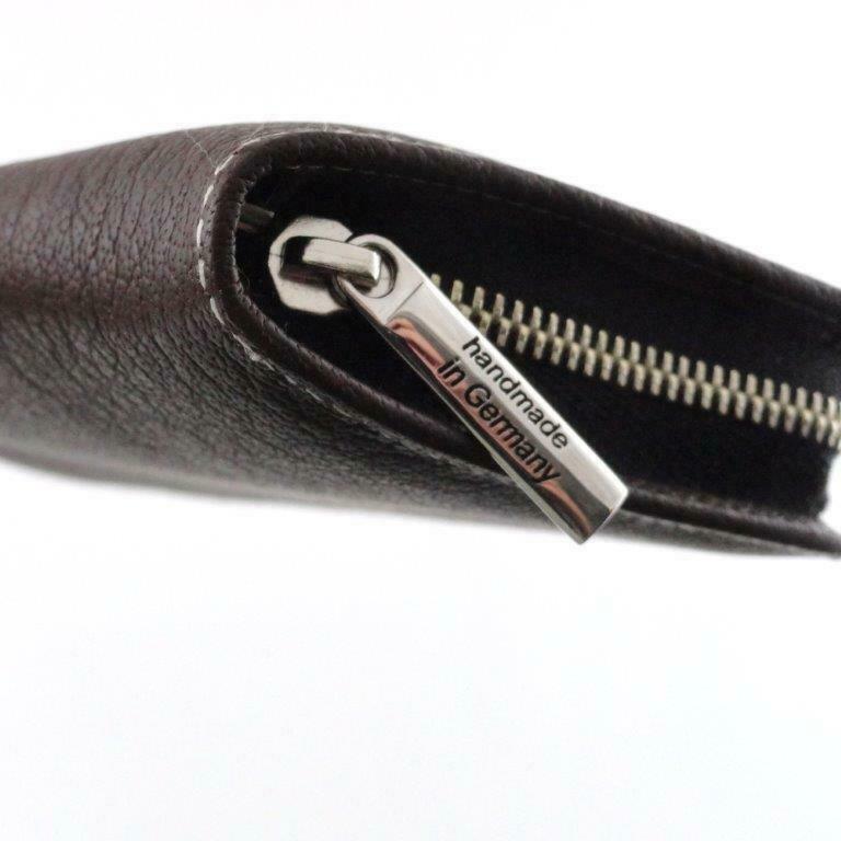 Dovo Beard and Moustache Grooming Set in Brown Leather Case (DV508-056)