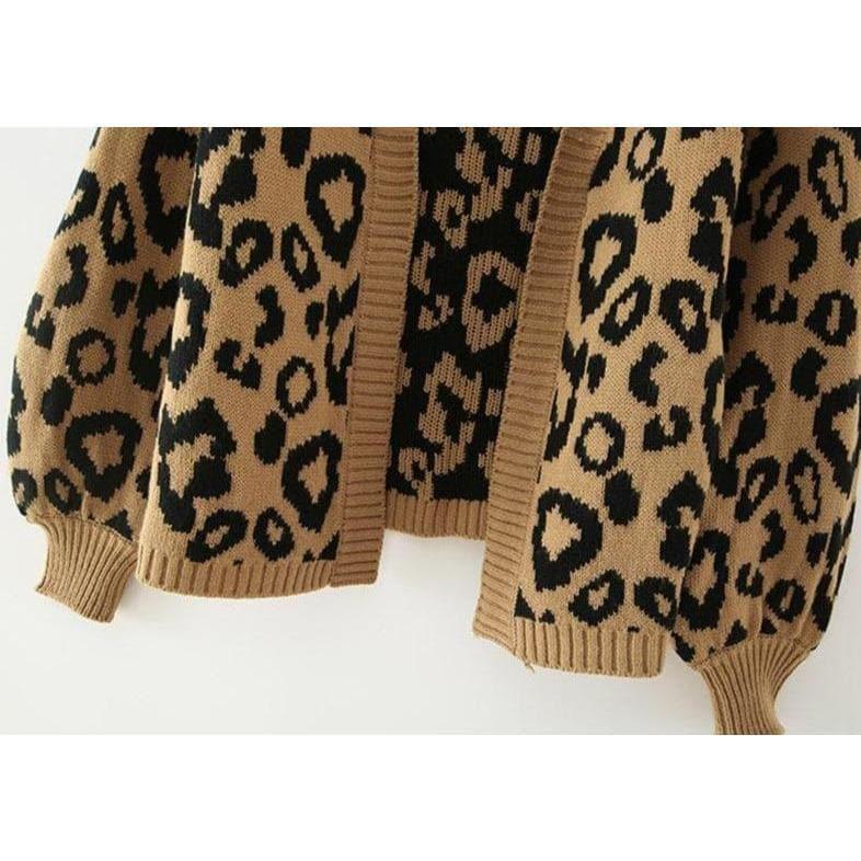 leopard printed lantern sleeve sweater