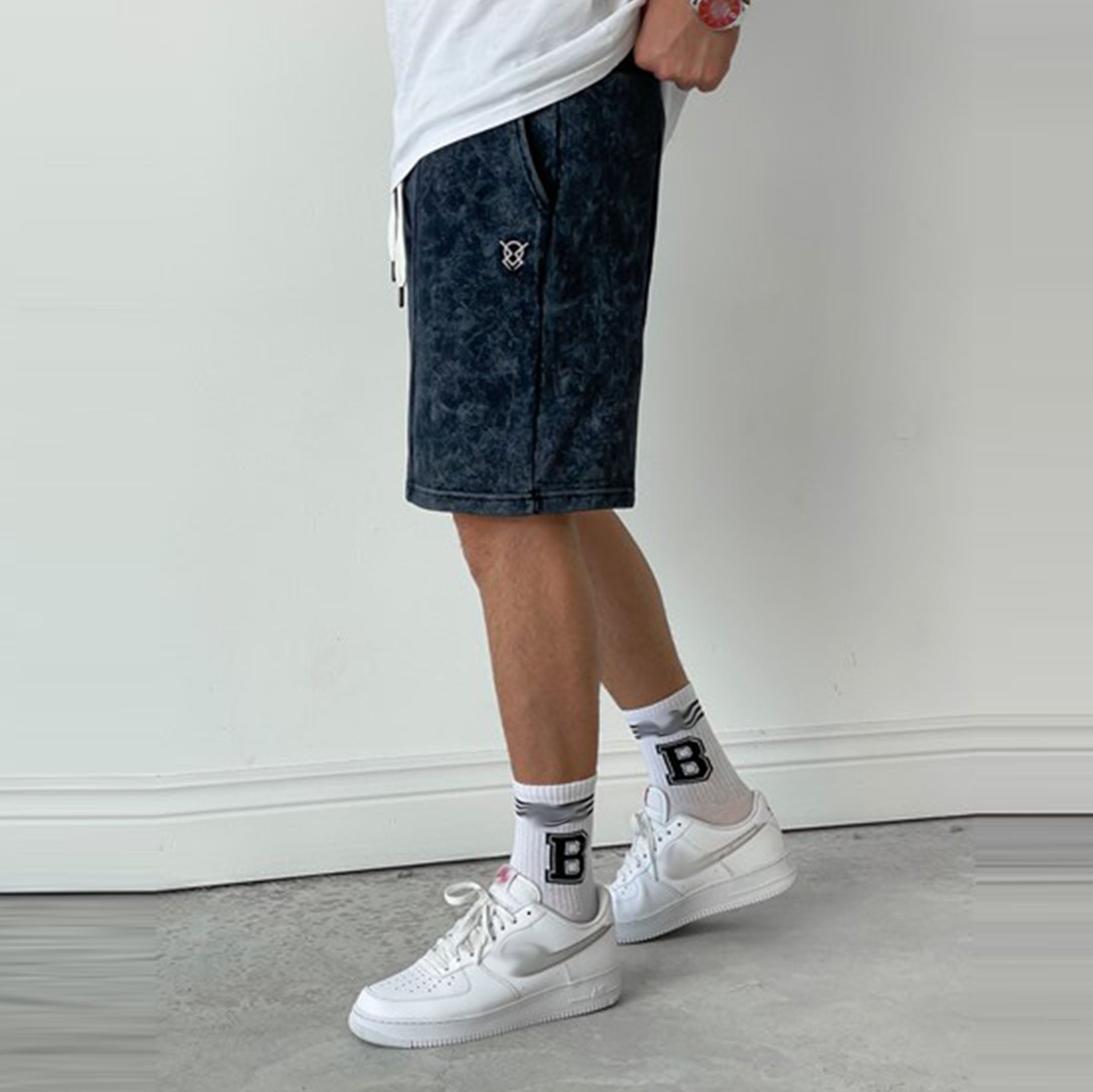 vintage men's tie dye short sweatpants