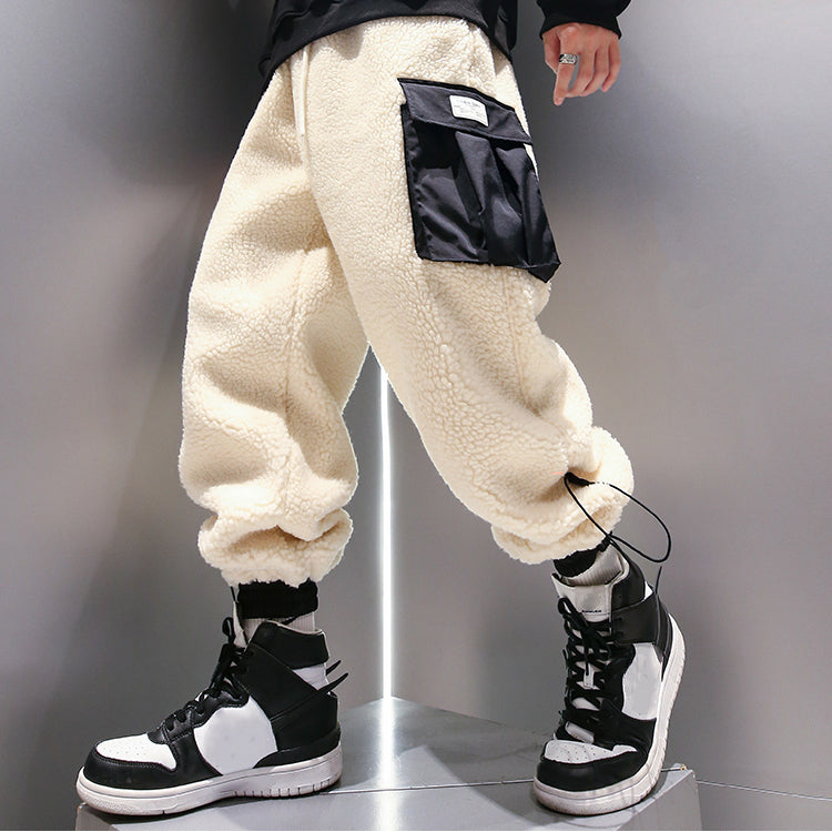 men lambswool pants with large side pocket