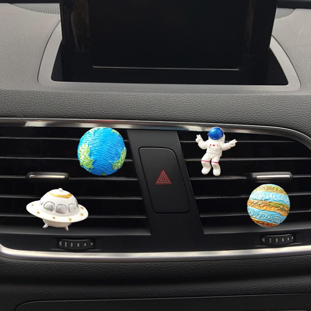 ZOSTLAND Astronaut Resin Car Air Freshener Vent Clip,Cartoon Car Vent Clip,Automotive Interior Decoration Accessories, Personalized Car Decorations,Car Decor Gift for women,men (4pcs Universe)
