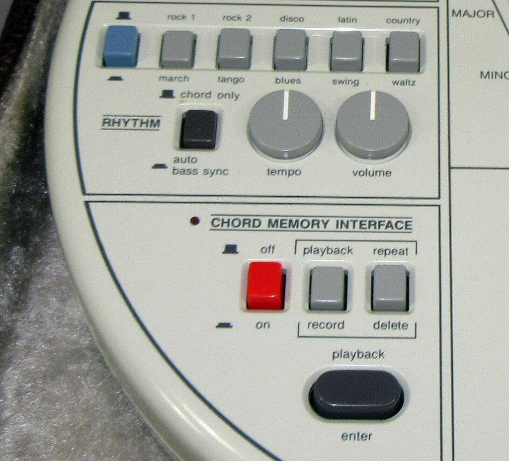 Suzuki Omnichord OM-84 System Two w/ Hard Case Power Supply Manual TESTED! WORKS