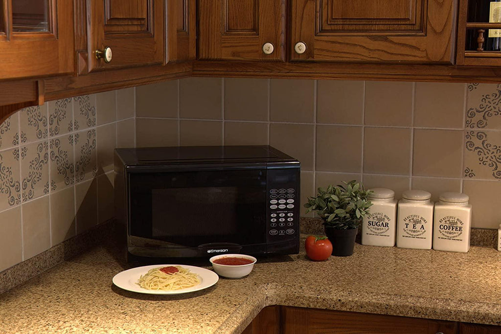 Emerson 0.9 CU. FT. 900 Watt, Touch Control, Black Microwave Oven, MW9255B