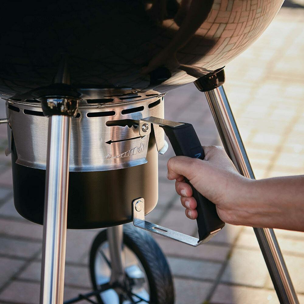Professional Charcoal Kettle Leg Grill