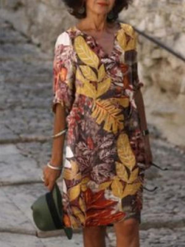 printed mid-sleeve V-neck dress