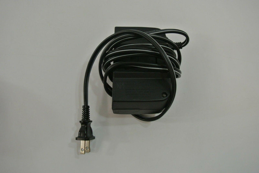 64 NUS-001 Video Game Console + Two Controllers No AV Cable It Works!