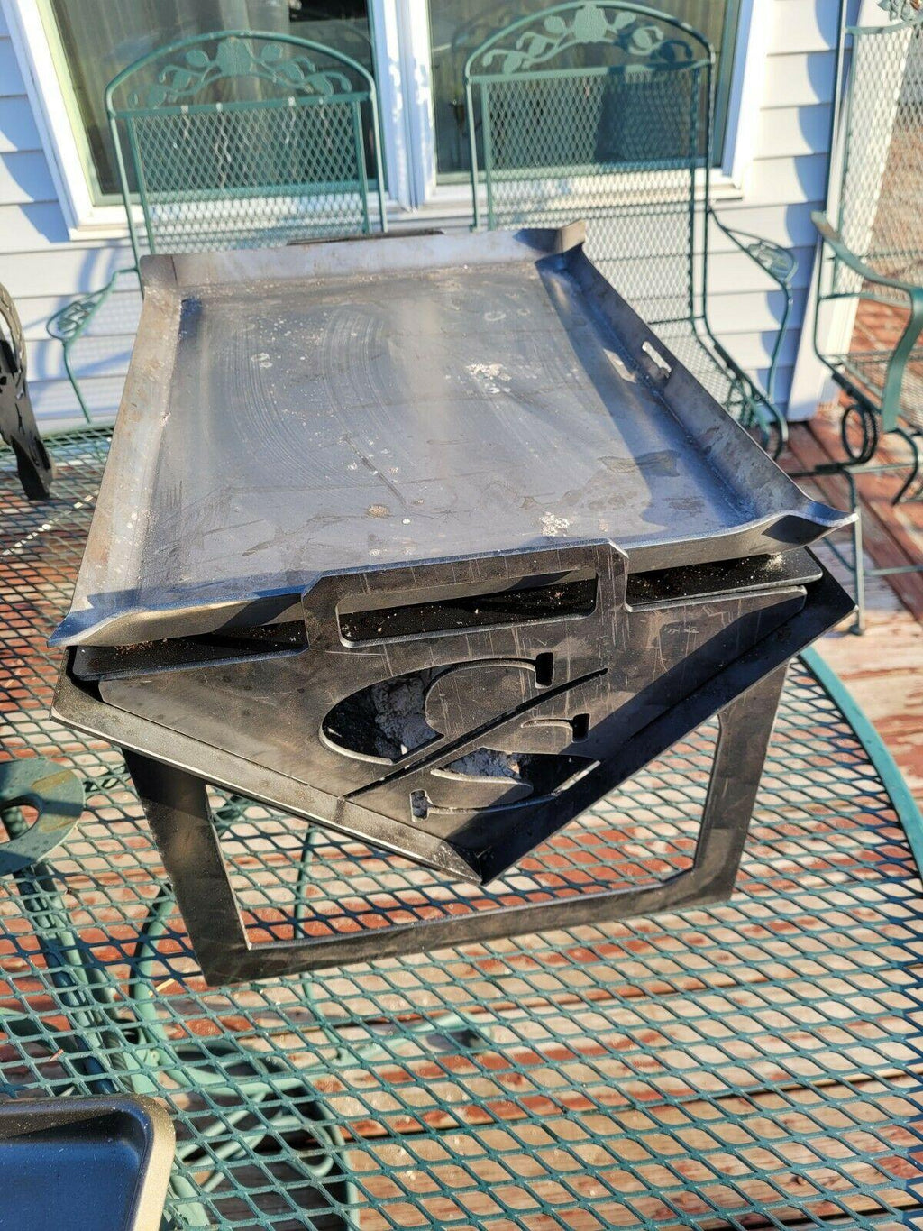 Cajun Go-N-grill portable grill & fire pit