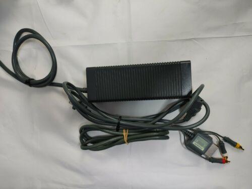 XBOX 360 60 GB HDD CONSOLE BUNDLE with Games and 3Controllers Wifi adaptor box