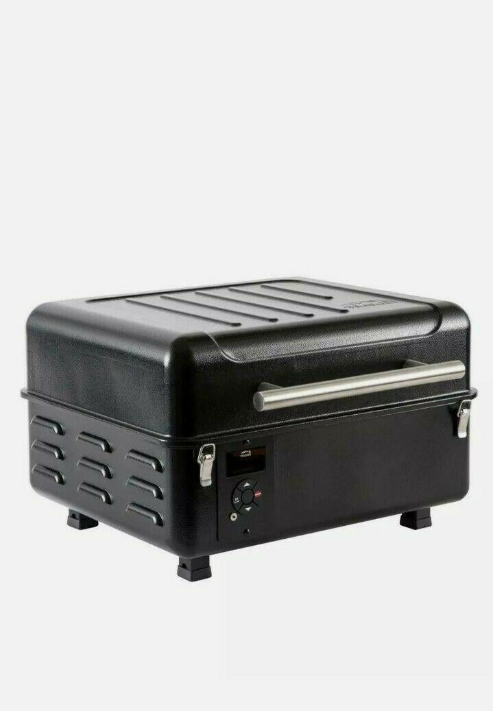 TFT18KLD Ranger Pellet Grill and Smoker in Black CHRISTMAS