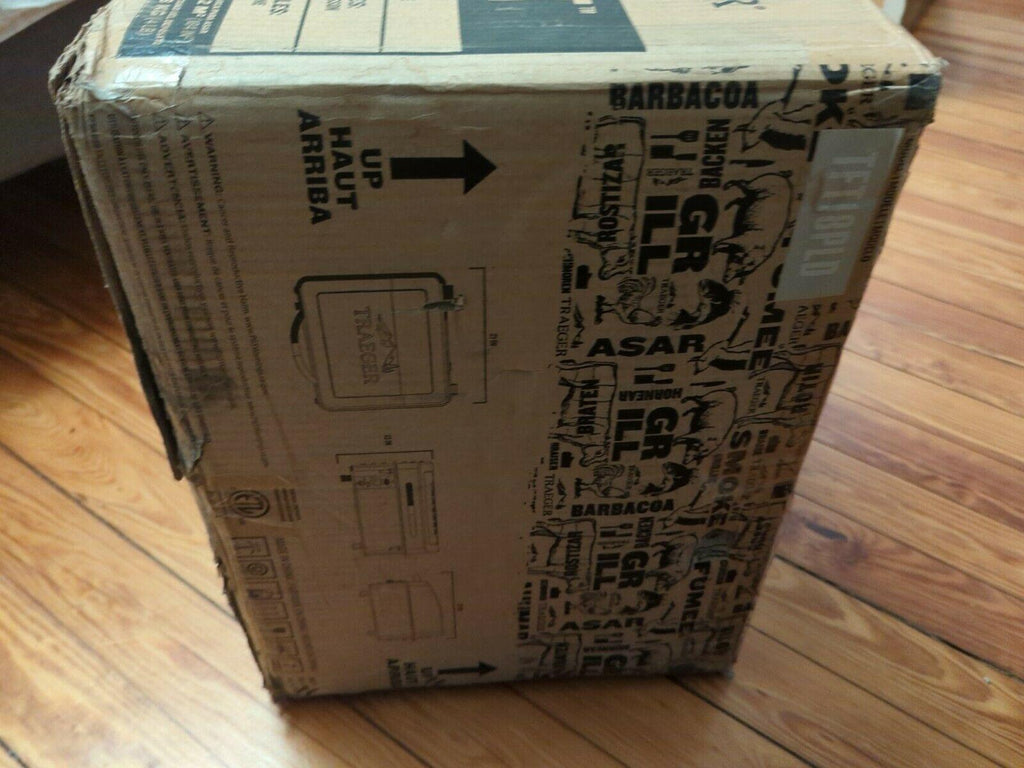 TFT18KLD Ranger Pellet Grill and Smoker in Black CHRISTMAS