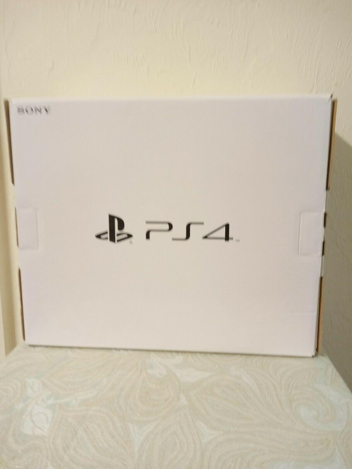 Playstation 4 with 10 games and extra wireless controller with original box Sony