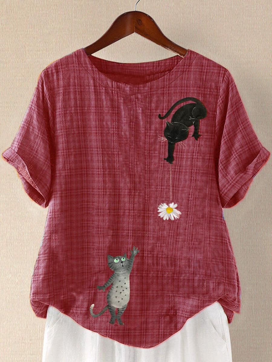 Plus Size  Cartoon Cat Print Round Neck Short Sleeve Blouse