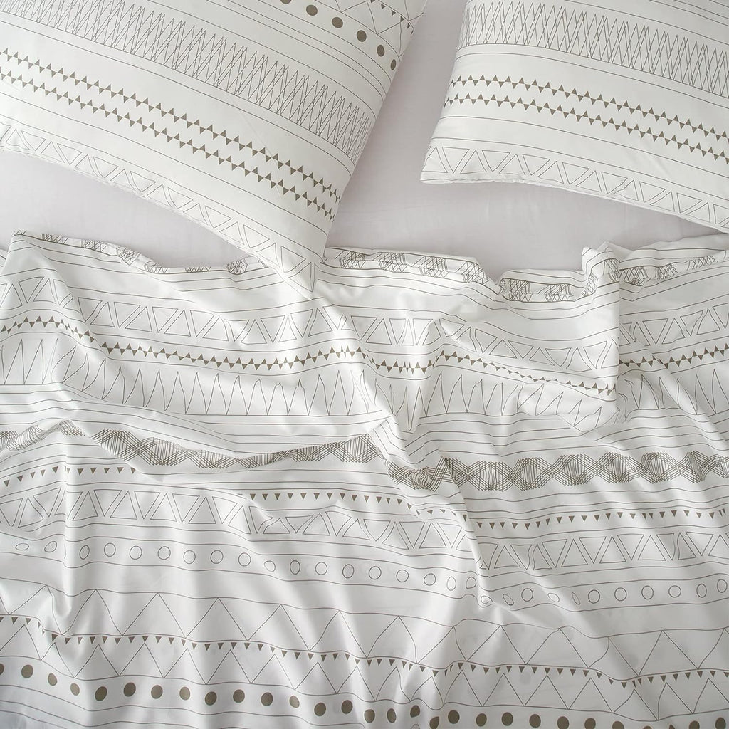 HYPREST Boho Duvet Cover King Size - Soft Boho Aztec White Duvet Cover with Taupe Waves and Traingles Lightweight, Oeko-TEX Certificated (No Comforter)