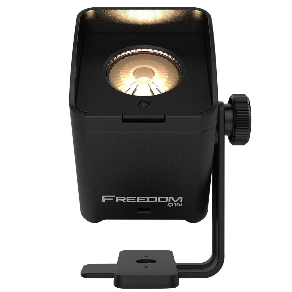 Chauvet DJ Freedom Q1N Pin Spot RGB+WW Light System with Protective Transport Case Package