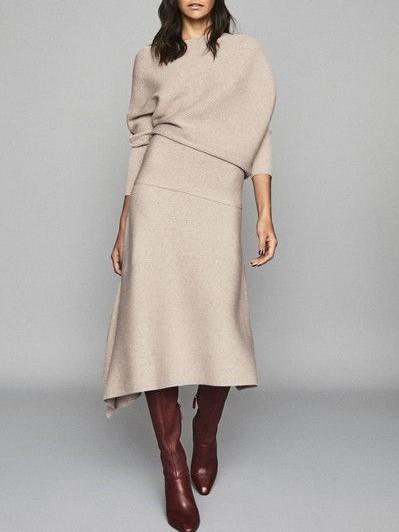 Ladies' Elegant And Simple Asymmetric Shawl-style Woolen Half Skirt Suit