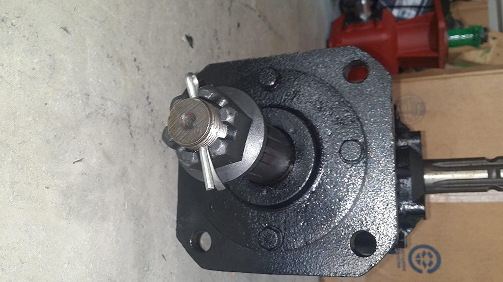 40hp gearbox with 1-3/8" X 6 Spline Input shaft and 1.57" X 12 Spline output shaft