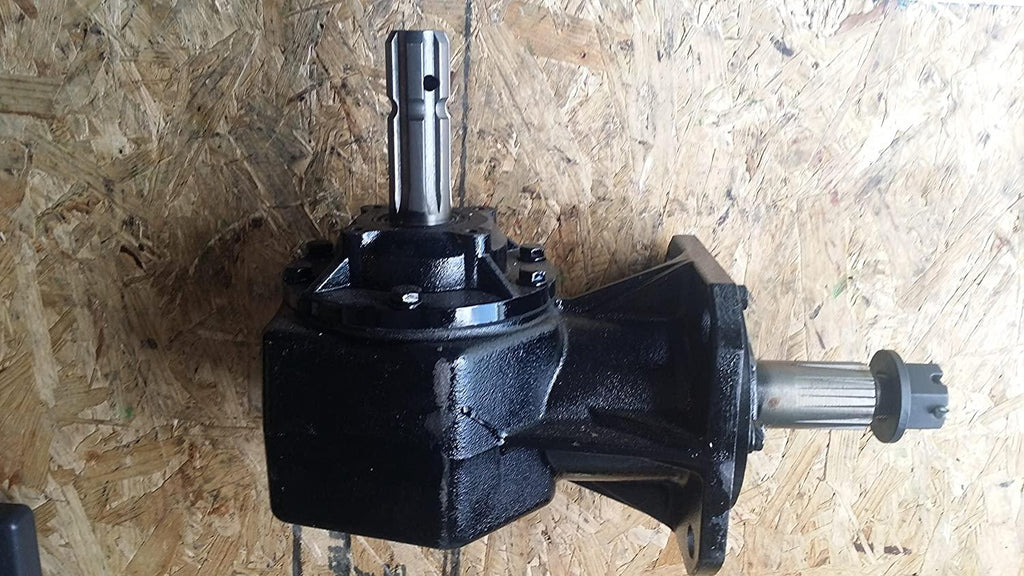 40hp gearbox with 1-3/8" X 6 Spline Input shaft and 1.57" X 12 Spline output shaft