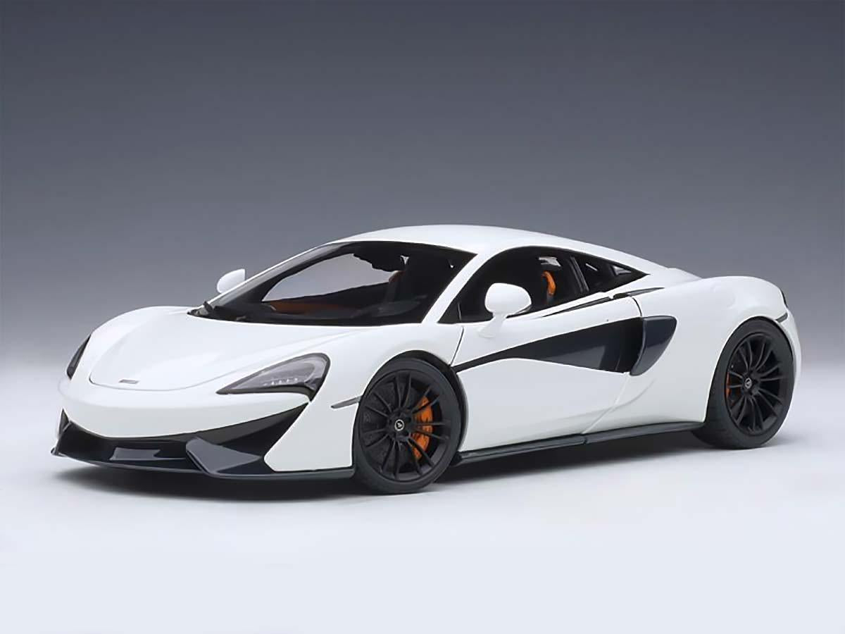 McLaren 570S White with Black Wheels 1/18 Model Car by Autoart
