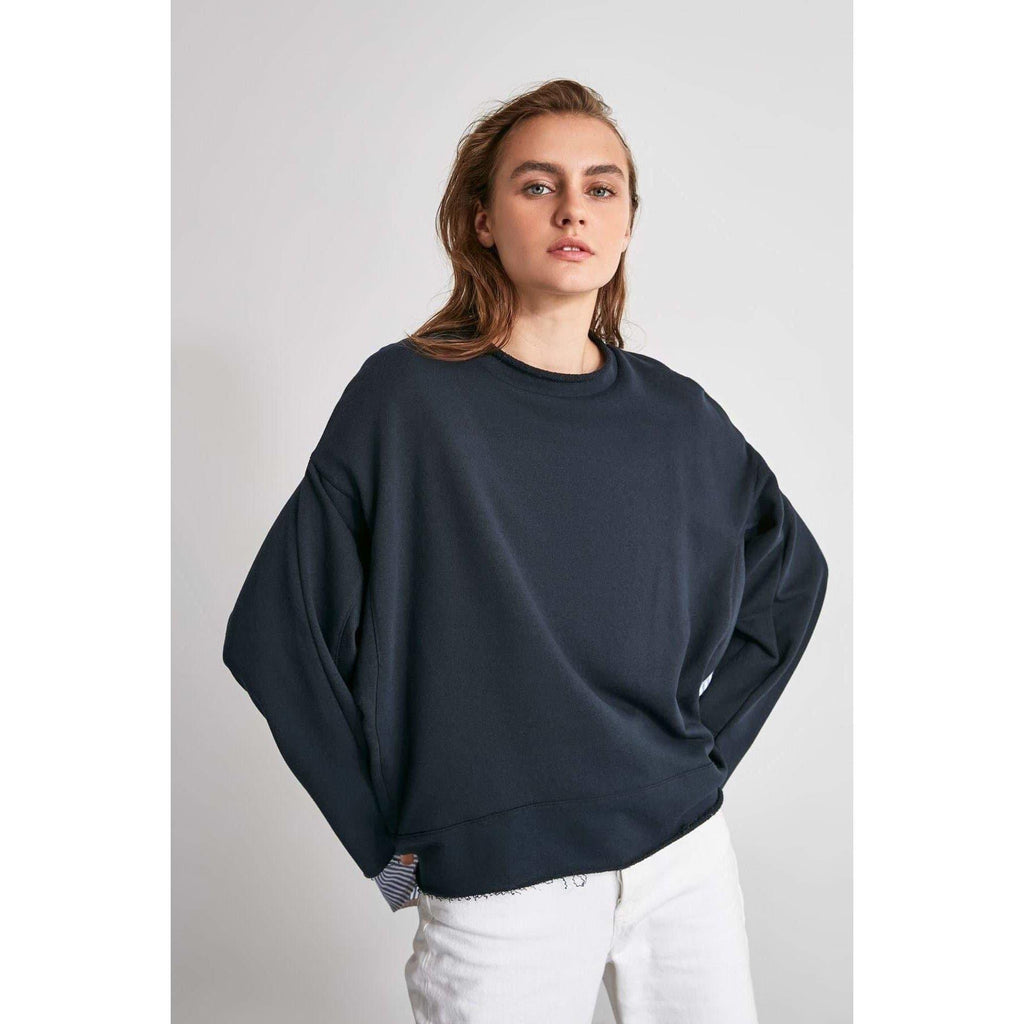 oversized knitted sweatshirt