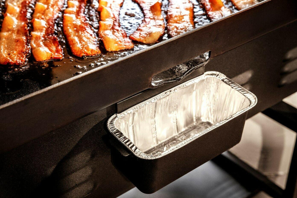 2-Burner 28" Griddle with Electric Air Fryer and Hood - Black
