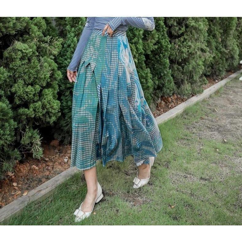 printed high waist skirt