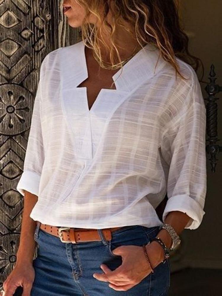 Ladies V-neck simple cozy shirt