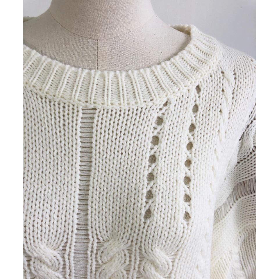 white loose knitted oversize sweater
