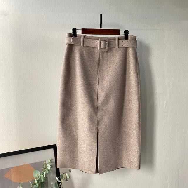 pencil skirt with elegant belt