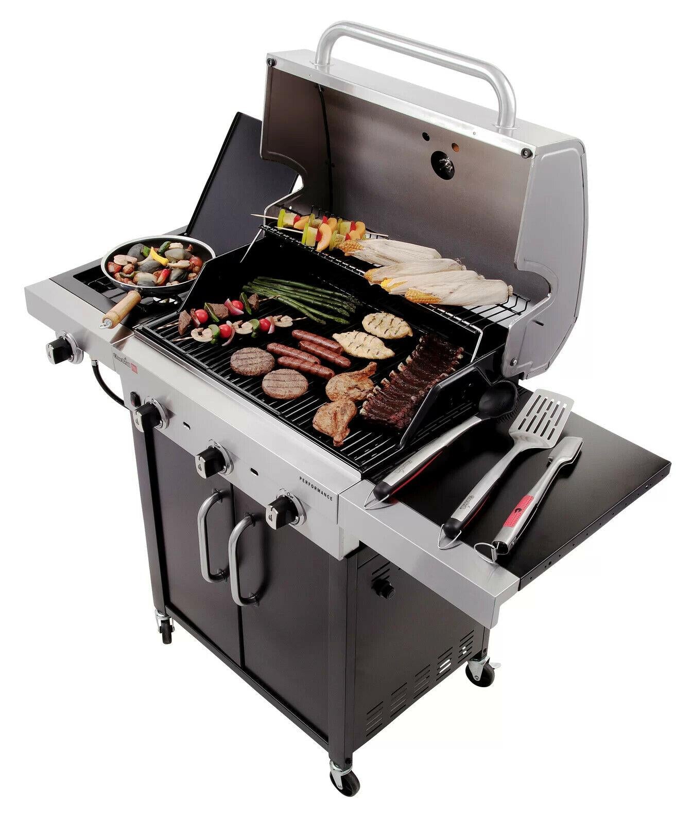 Performance  3 - Burner Standing Liquid Propane Infrared 24000 BT