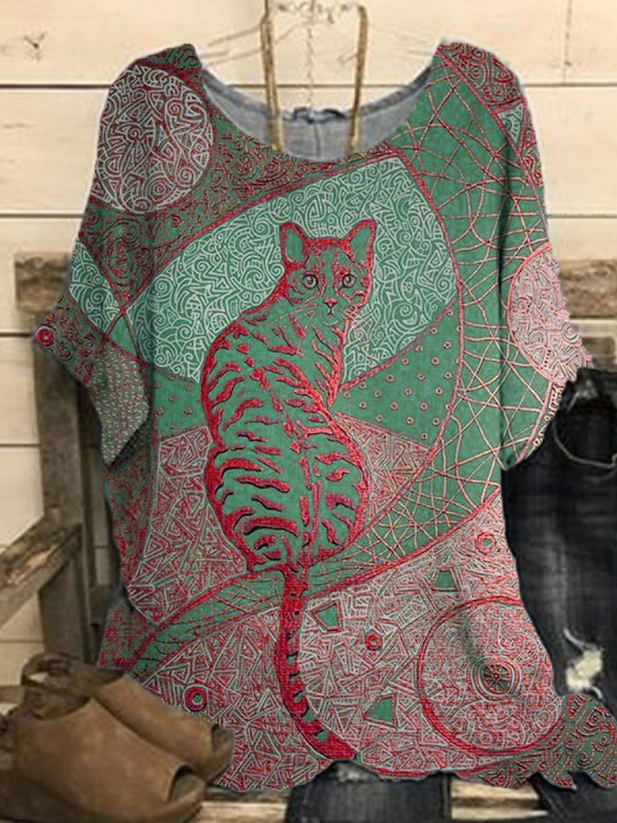 Womens Short-sleeved Round Neck Cat Printing Blouse
