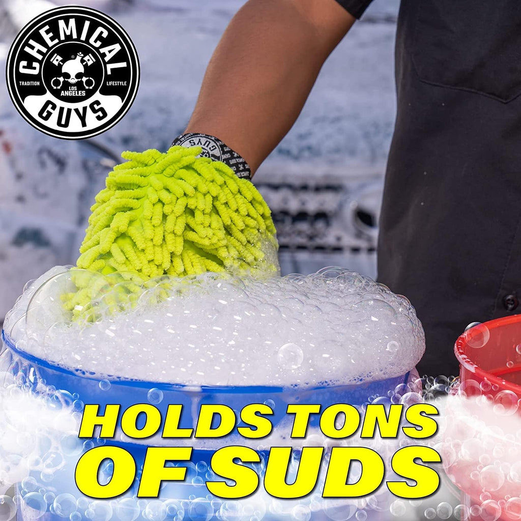 Chemical Guys CWS_402_64M Car Wash Starter Bundle - Mr. Pink Foaming Car Wash Soap, 64 fl oz (Half Gallon), Candy Scent + Green Chenille Wash Mitt (2 Items) Works on Cars, Trucks, SUVs, RVs &amp; More