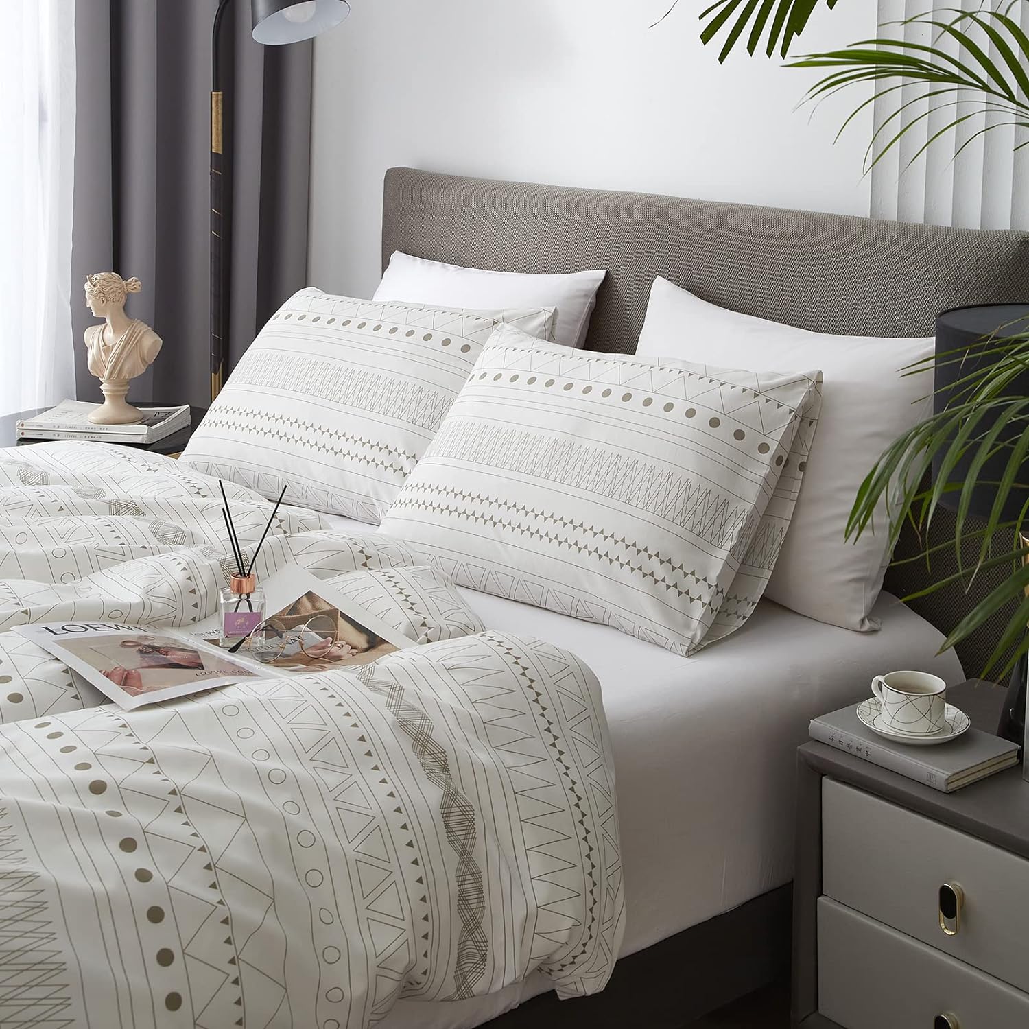 HYPREST Boho Duvet Cover King Size - Soft Boho Aztec White Duvet Cover with Taupe Waves and Traingles Lightweight, Oeko-TEX Certificated (No Comforter)