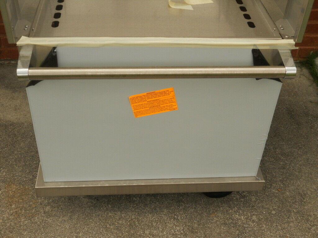 ViBQC5300SS - 30” 500 Series  Steel Grill Cart On Pallet