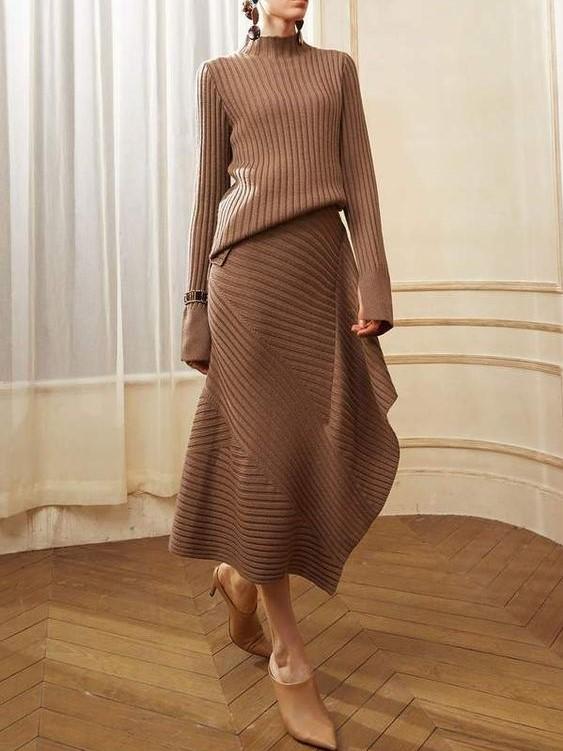 Women's Elegant Striped Cross Design Half Skirt Knit Suit