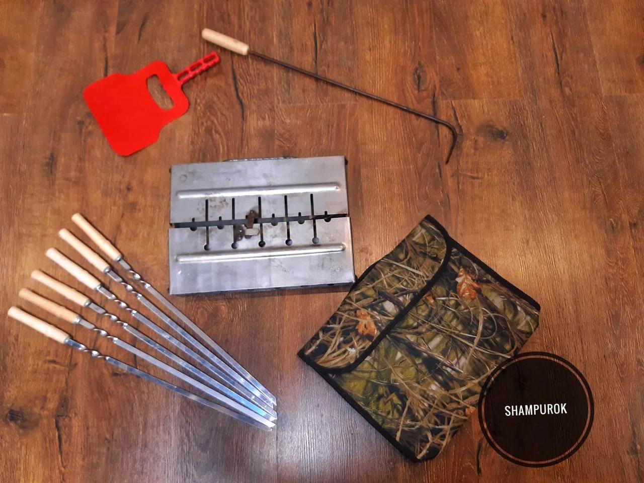 Barbecue-a folding suitcase Grill Barbecue Set (barbecue,skewers, fan,fire iron)
