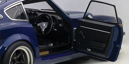 Nissan Wangan Midnight Devil Z Blue 1/18 Diecast Model Car by Autoart