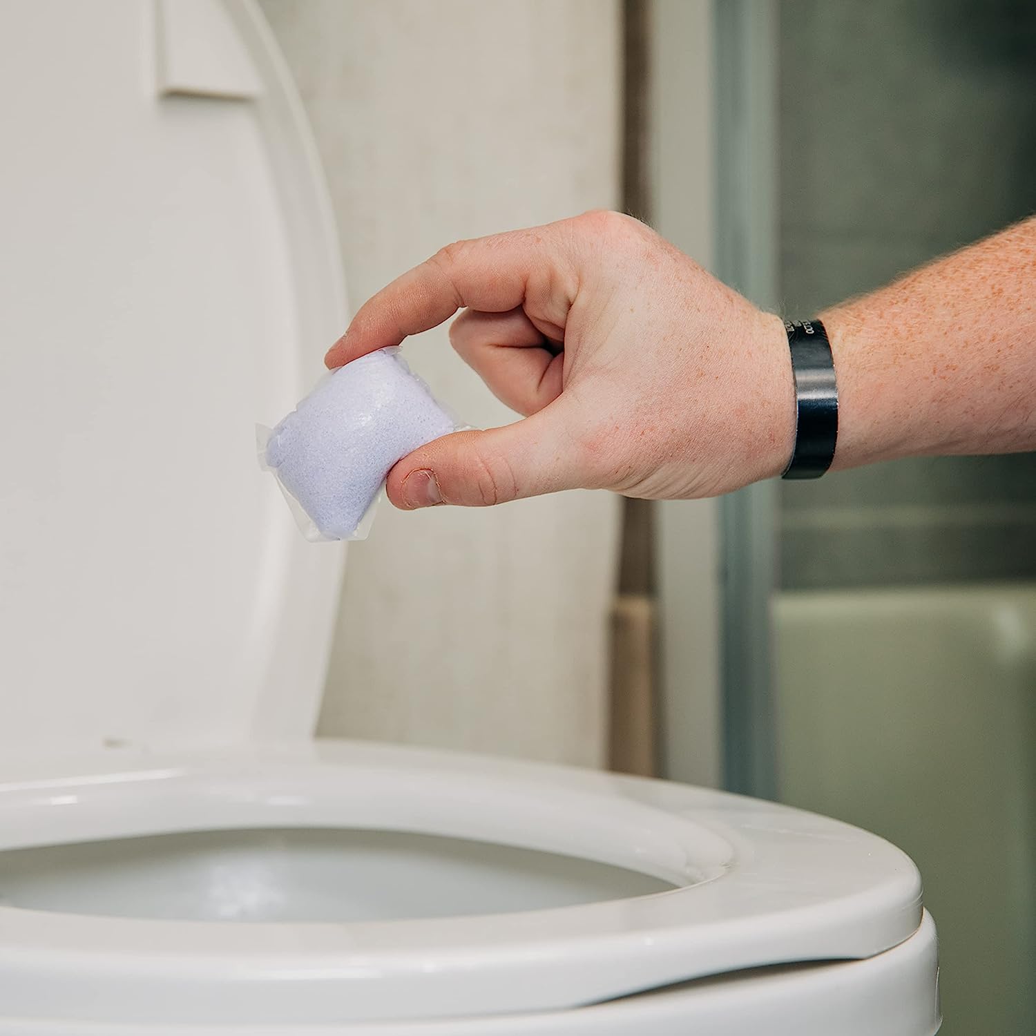 Camco TST MAX RV Toilet Treatment Drop-INs | Control Unwanted Odors and Break Down Waste and Tissue | Septic Tank Safe | Lavender Scent | 10-pack (41556)