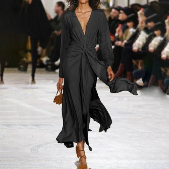 Simple twisted V-neck dress