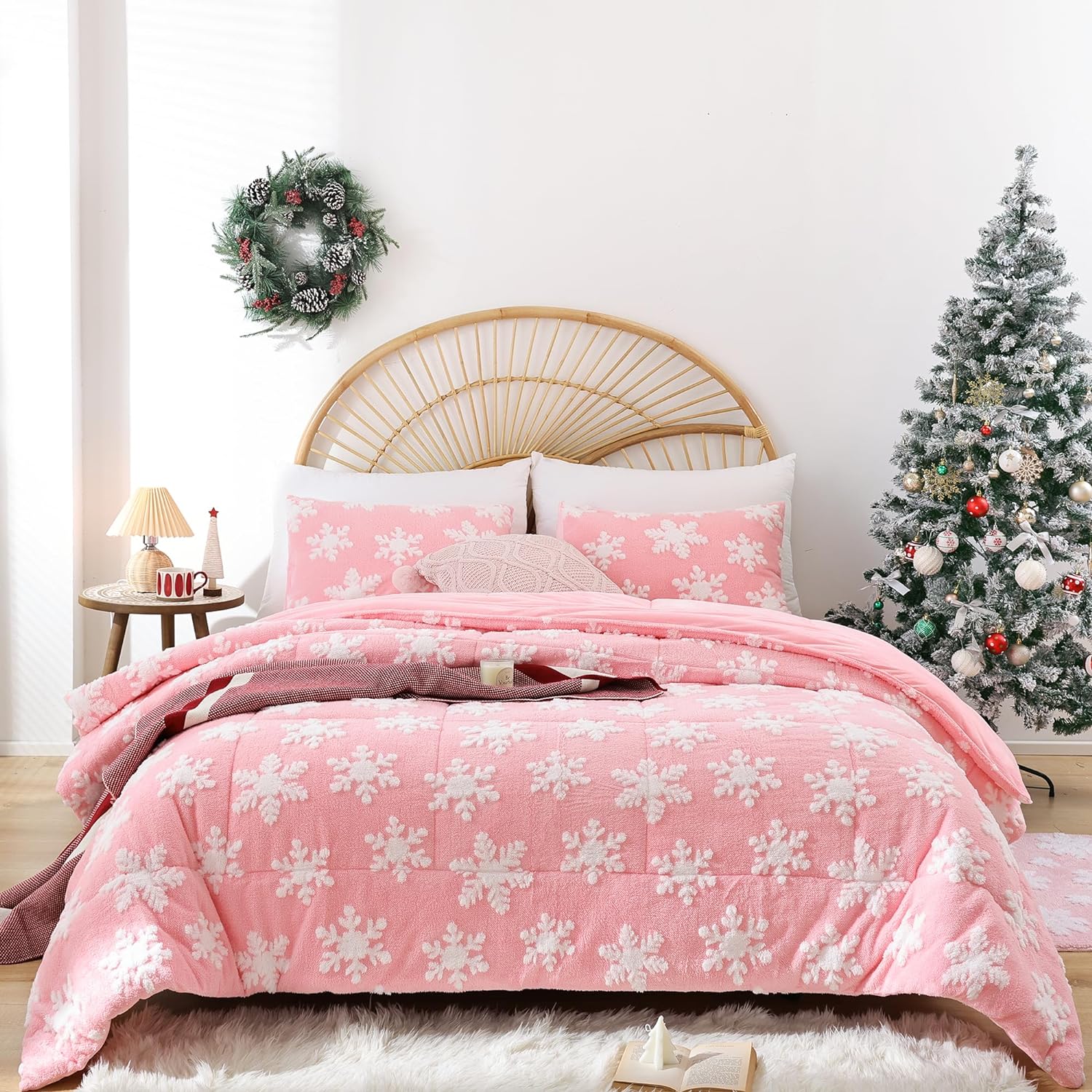 JANZAA Christmas Bedding Duvet Cover Queen Pink Duvet Cover Queen with White Snowflake Stereoscopic 3 Pieces with Zipper Closure 4 Ties Velvet and Soft