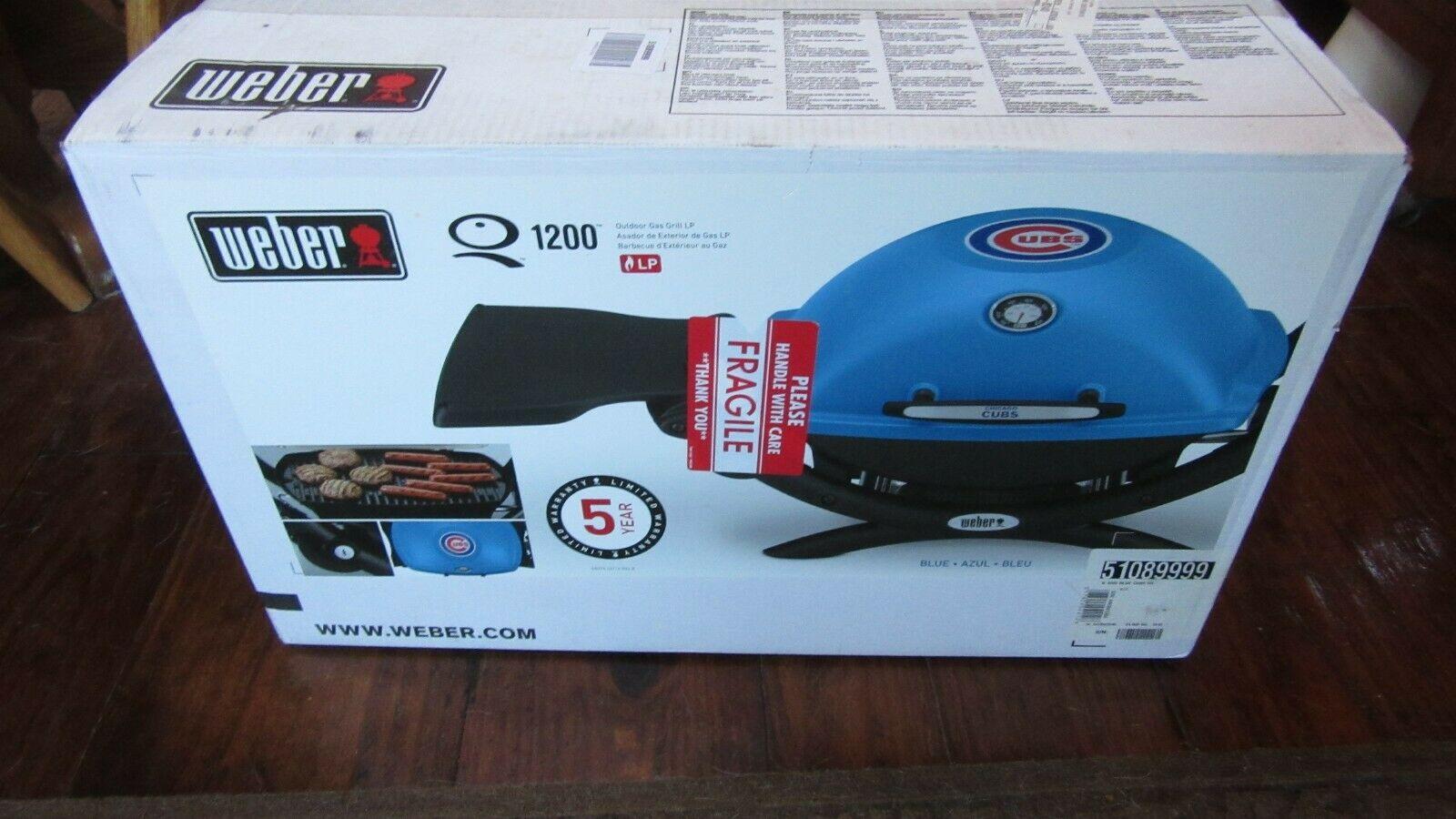 2016 Limited Edition Chicago Cubs Portable  Propane Grill Q1200
