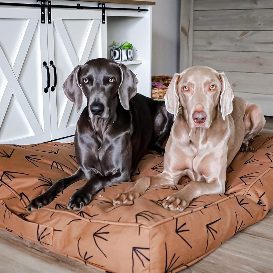 Molly Mutt Medium to Large Duvet Cover, Heat Waves, Brown with Black Accents, 22"x27"x5"